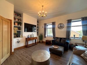 Photo 19- click for photo gallery